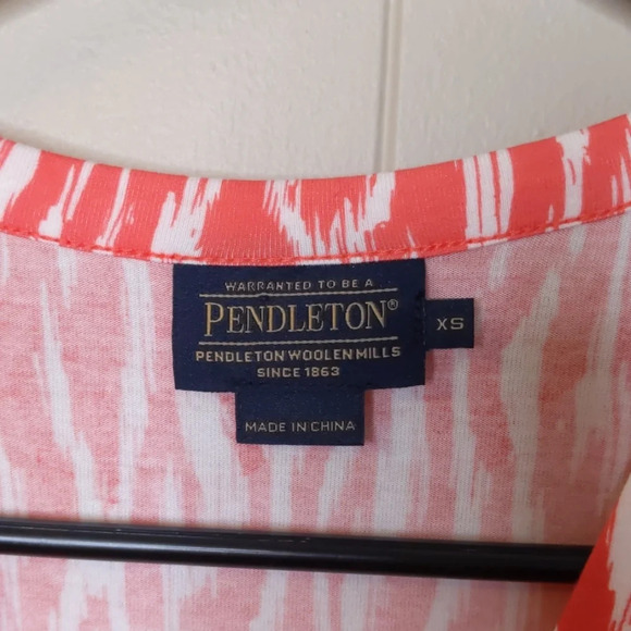 Pendleton Breezeway Salmonberry Ivory Wrap… - Picture 3 of 6